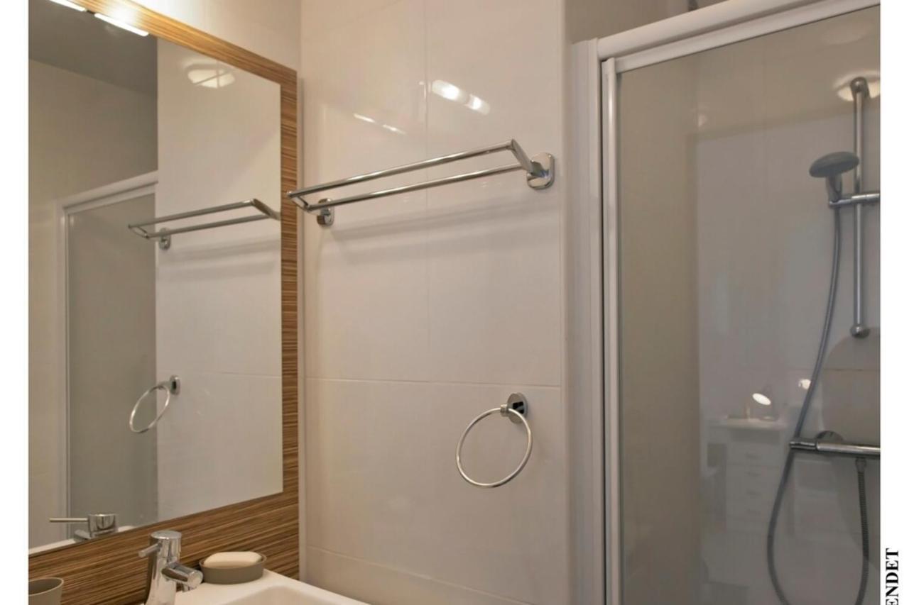 Ref 912 - Center - For Rent *